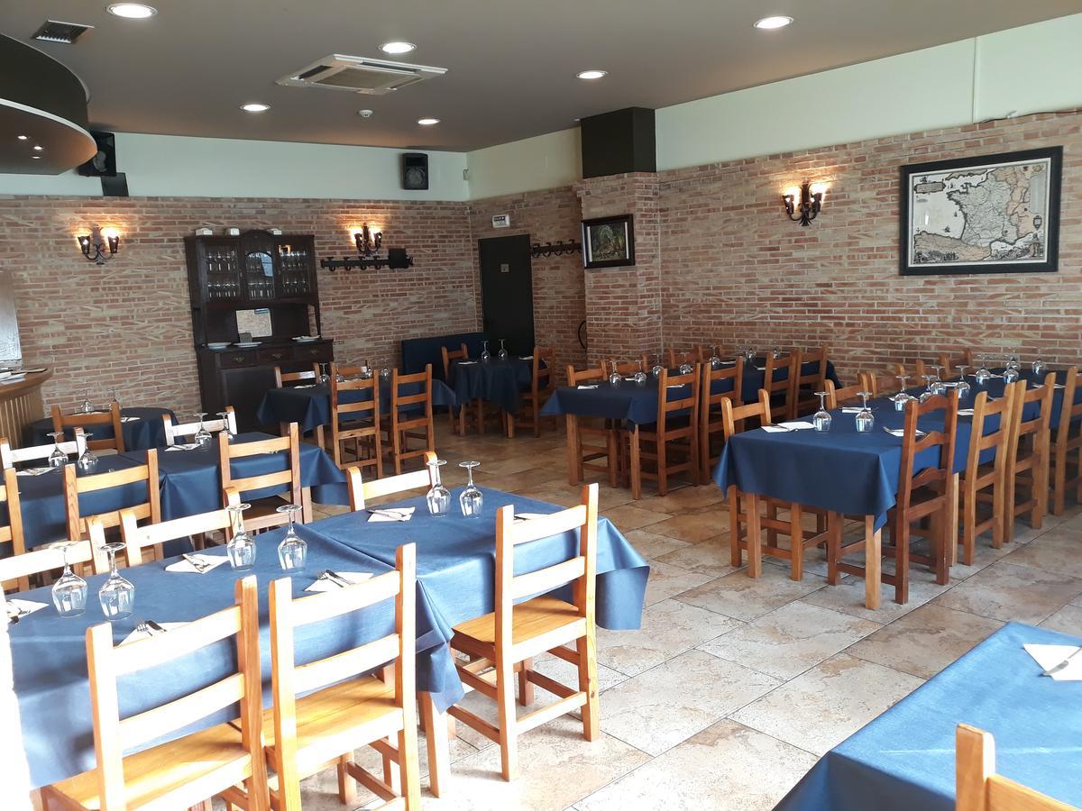 Hostal Ardoi Zizur Mayor Dış mekan fotoğraf