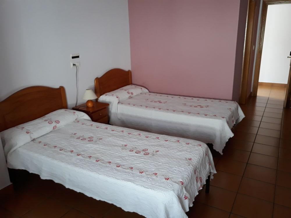 Hostal Ardoi Zizur Mayor Dış mekan fotoğraf